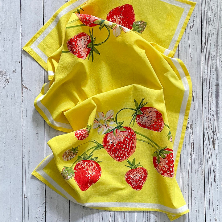 Strawberry Field Floursack Kitchen Towel S/2
