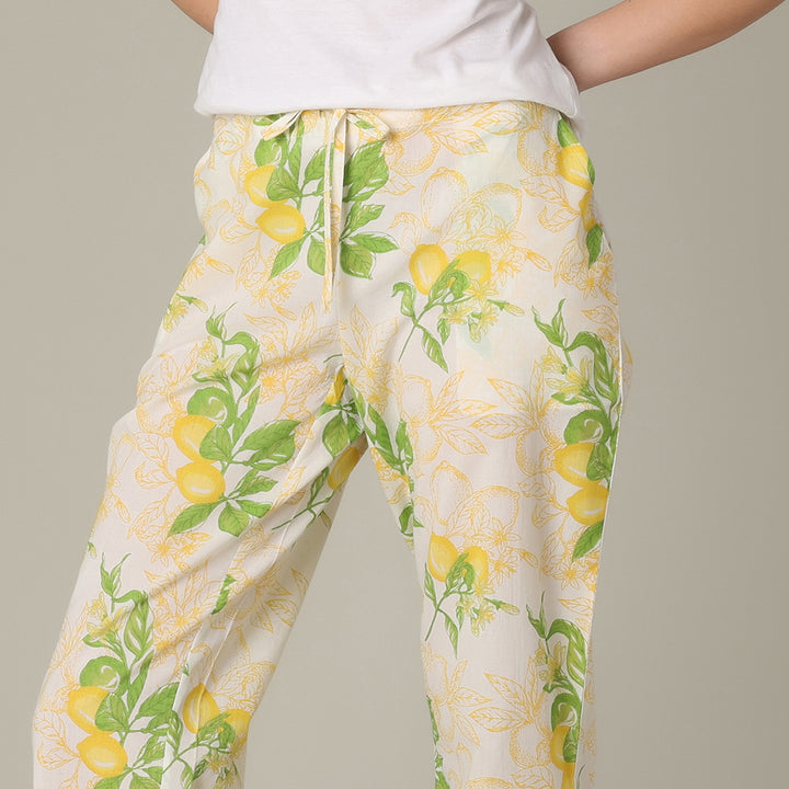 Sorrento White  Pant in a bag