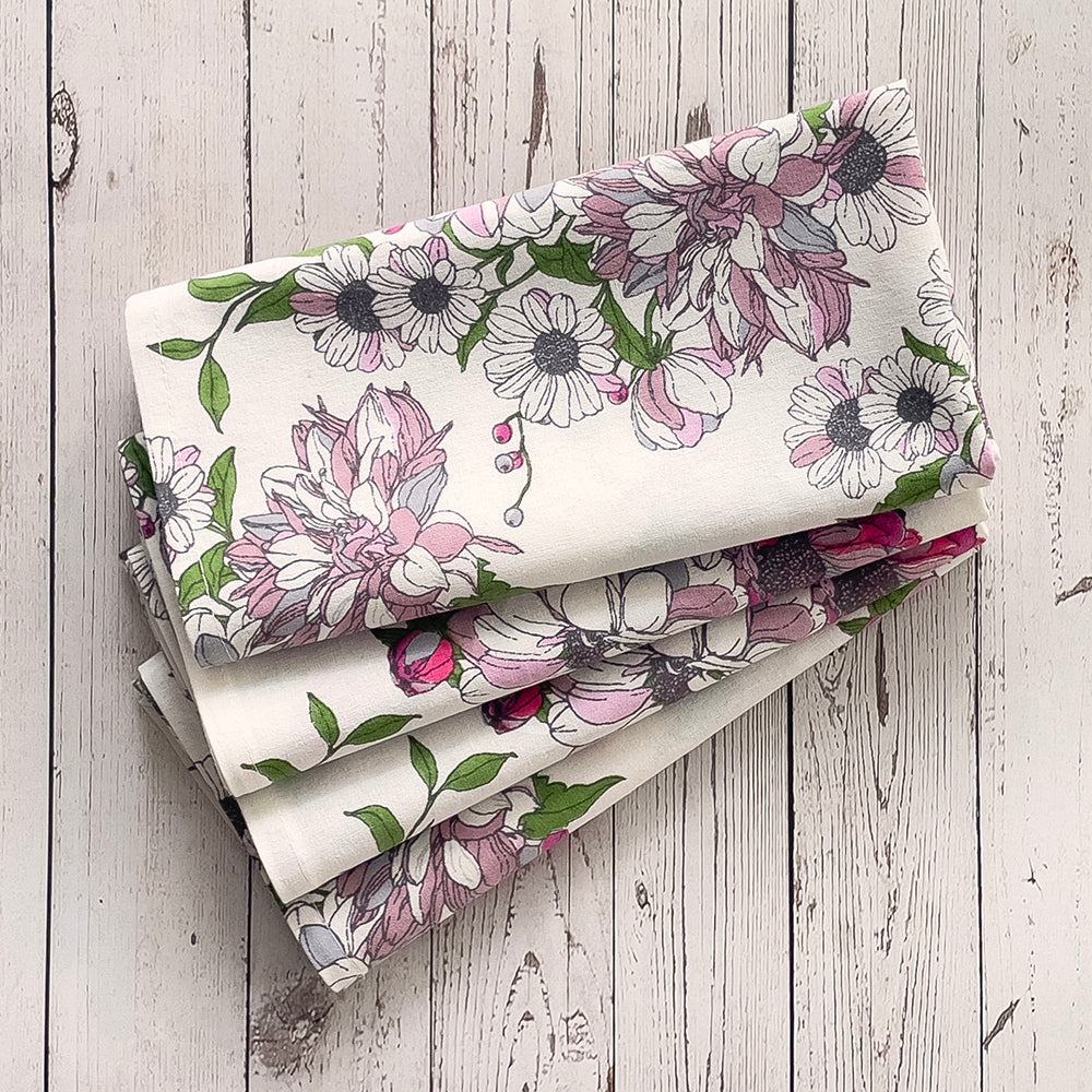 Colette Ivory, Napkin S/4