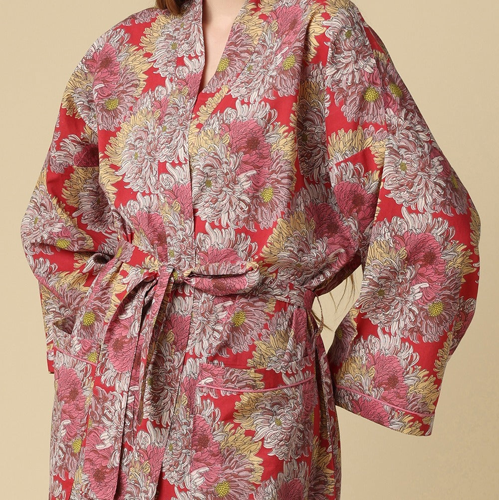Akari Robe
