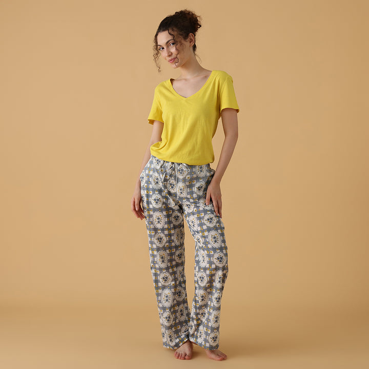 Anne  Pant in a bag