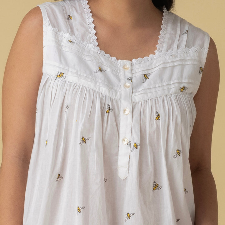 Bees Short Gown